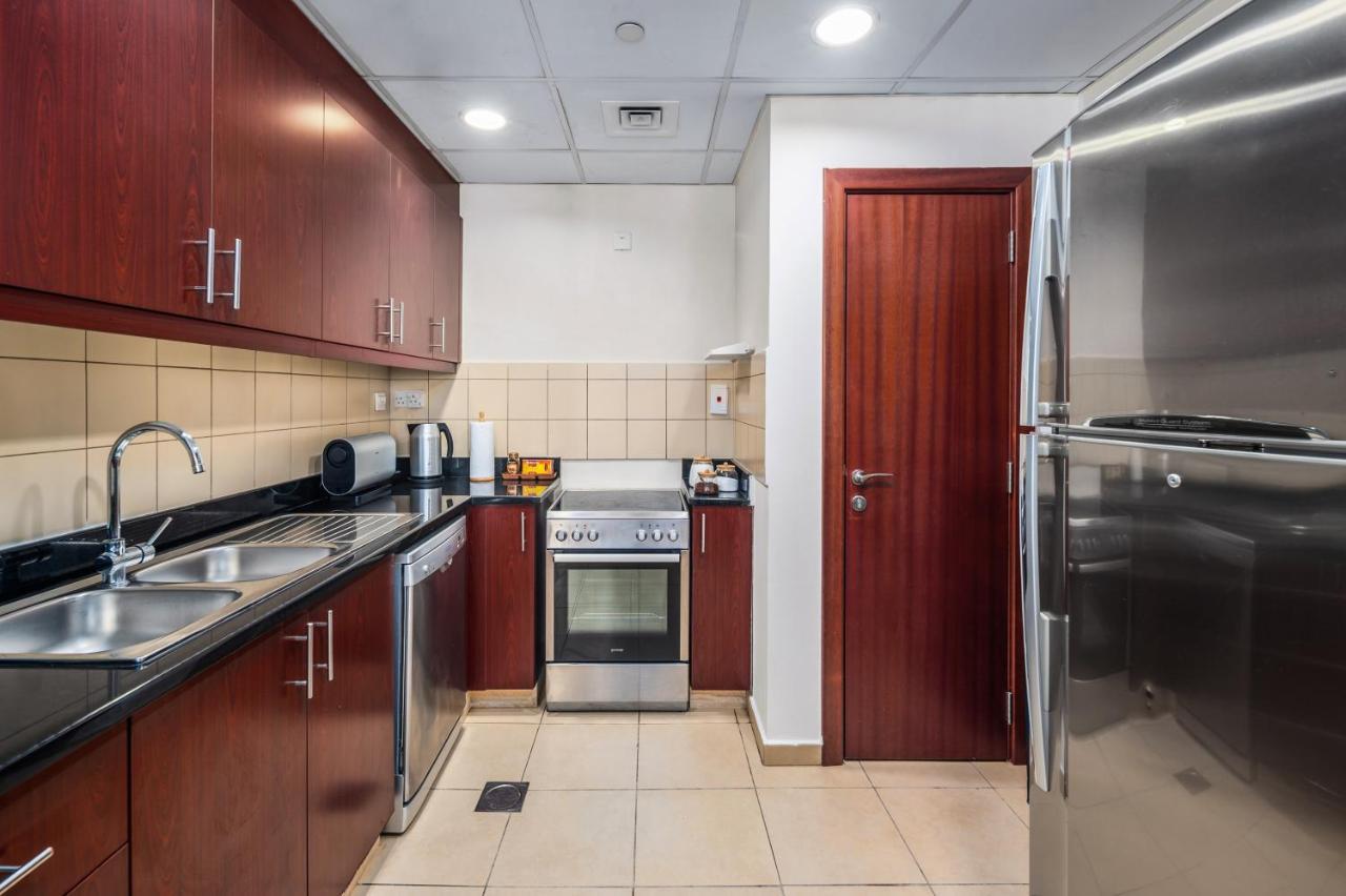 Lovely 2-Bed Condo In Jbr - 5 Mins From Beach - Palm View! Dubai Exterior photo