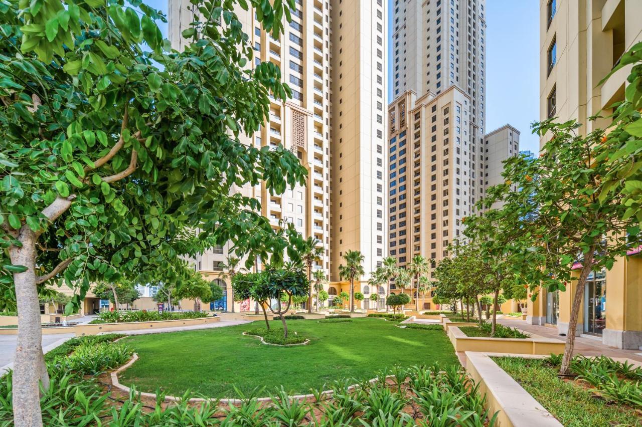 Lovely 2-Bed Condo In Jbr - 5 Mins From Beach - Palm View! Dubai Exterior photo